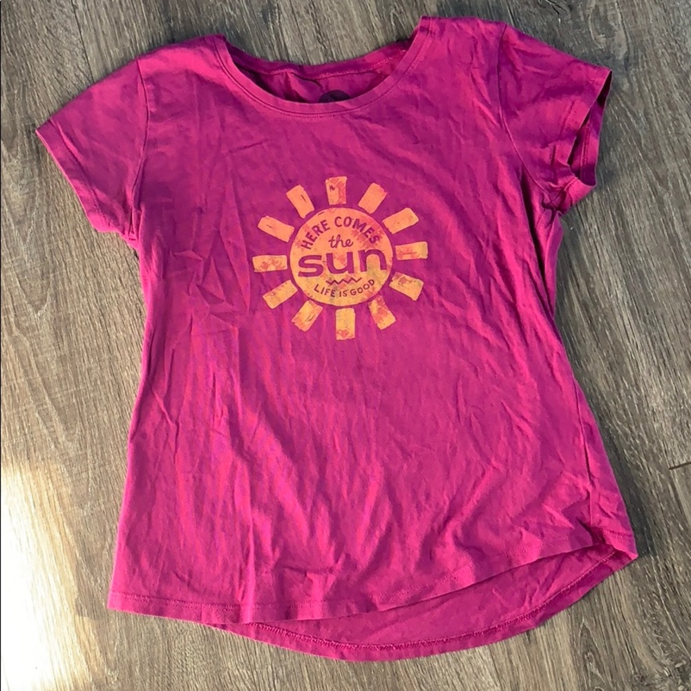 Life is Good “Here Comes the Sun” tee